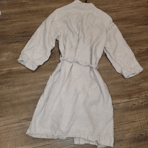 Pottery Barn Women's 100% Linen waffle robe - BEIGE / TAN - Picture 5 of 5